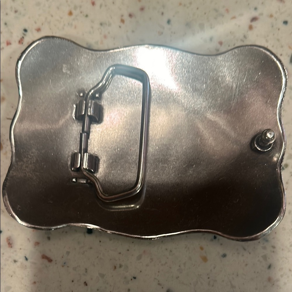 Ariat Floral Embossed Buckle - Picture 4 of 4